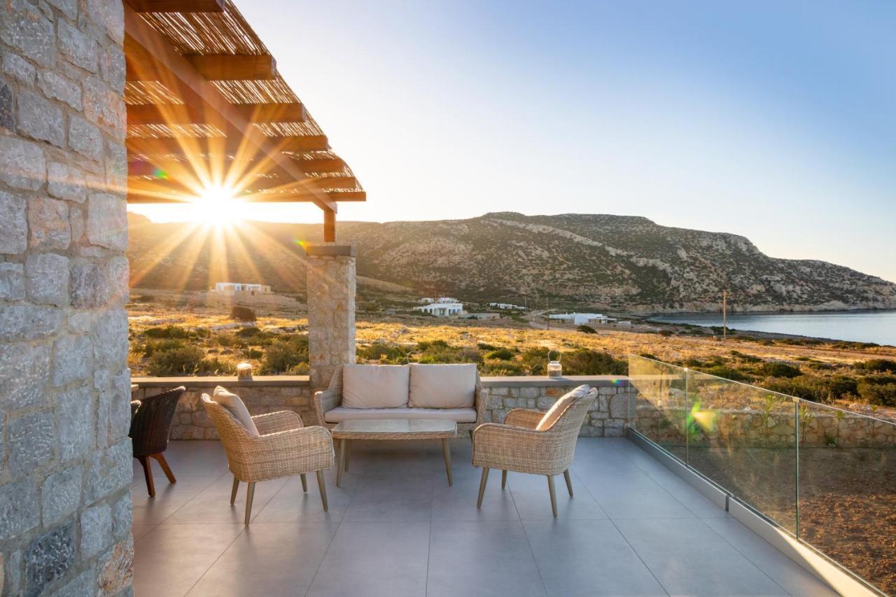 Aros Luxury Villas Lakki  エクステリア 写真