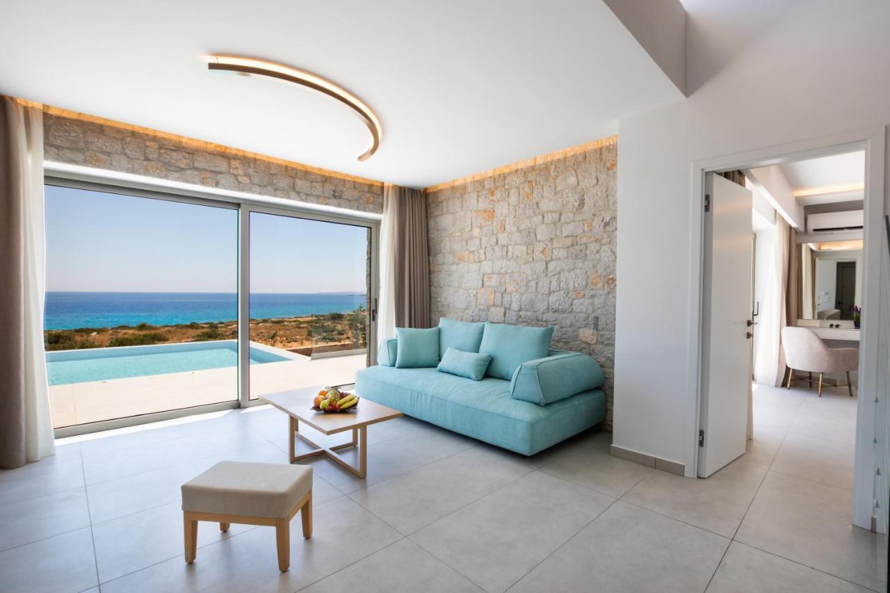 Aros Luxury Villas Lakki  エクステリア 写真