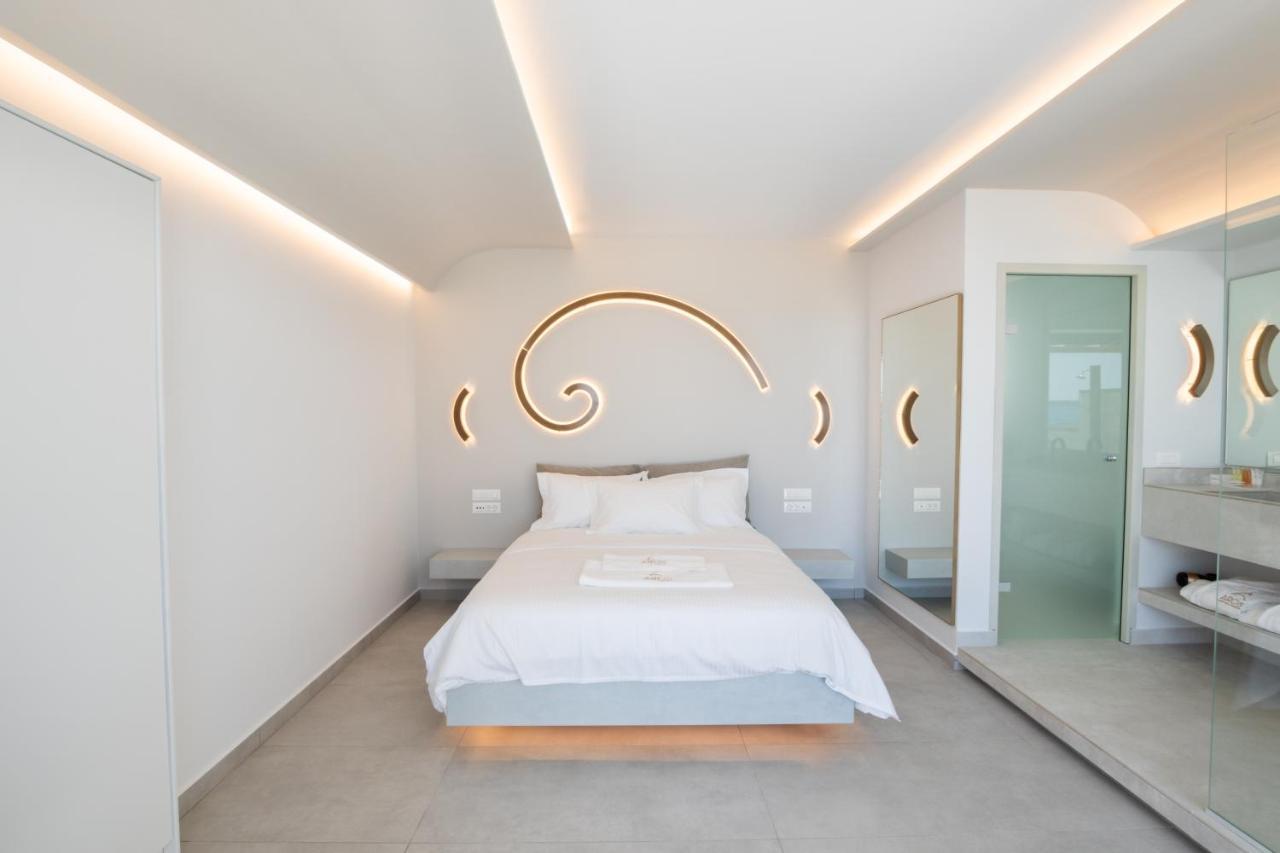 Aros Luxury Villas Lakki  エクステリア 写真