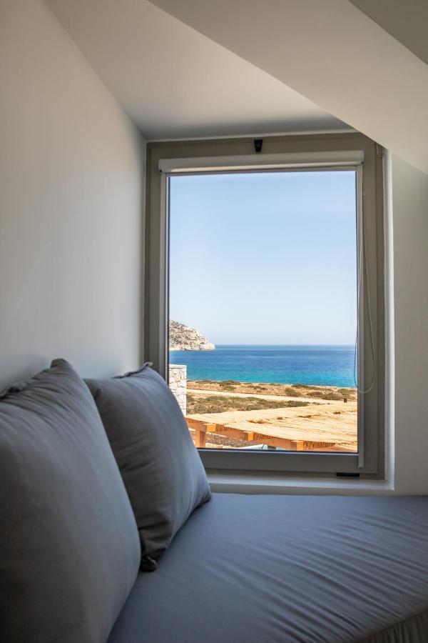 Aros Luxury Villas Lakki  エクステリア 写真