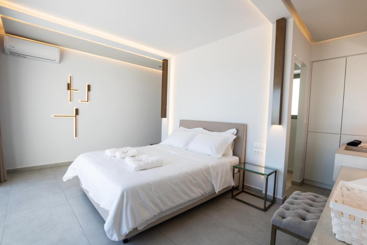 Aros Luxury Villas Lakki  エクステリア 写真