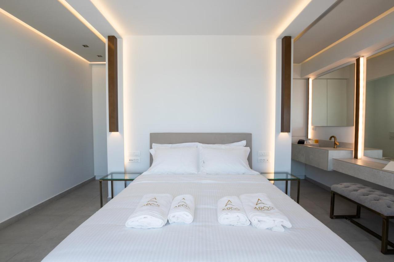 Aros Luxury Villas Lakki  エクステリア 写真